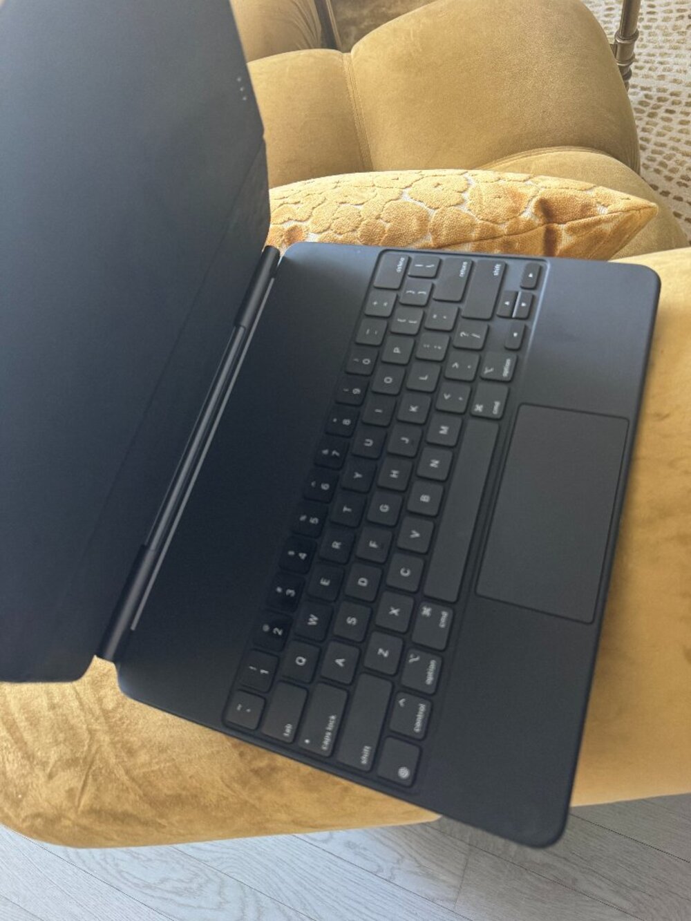 NEW , no box, iPad Magic Keyboard 12.9" - Black - QWERTY apple